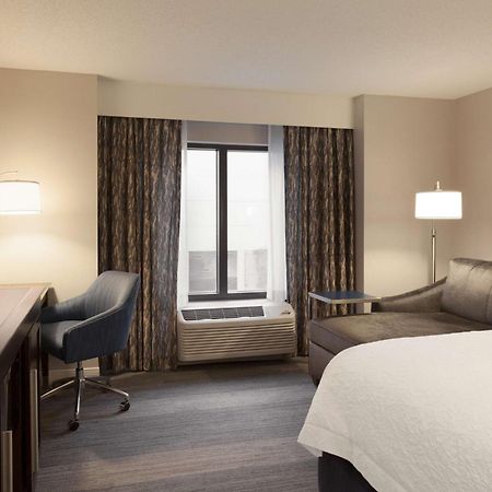 Hampton Inn & Suites Nashville-Downtown Bagian luar foto