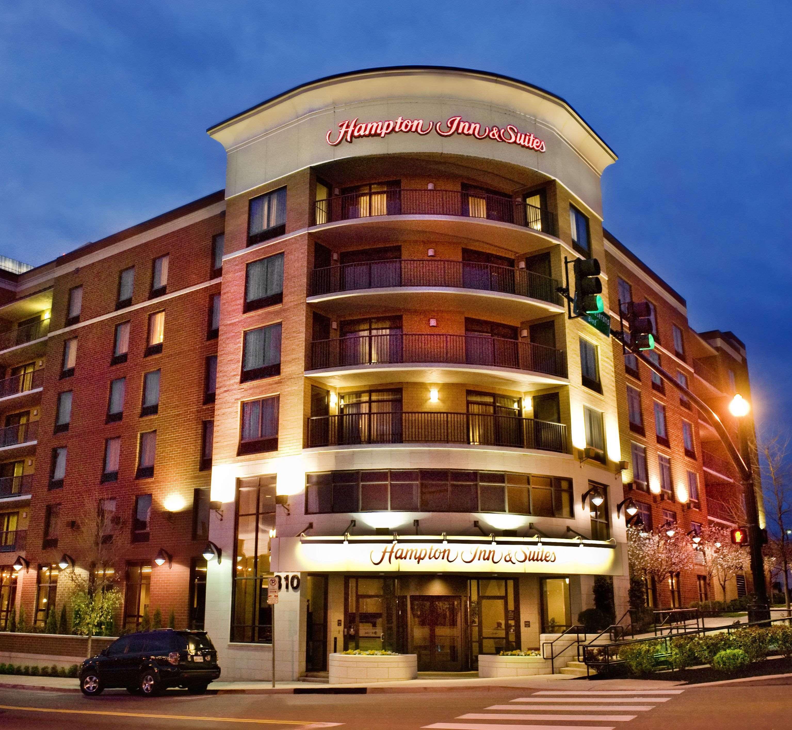 Hampton Inn & Suites Nashville-Downtown Bagian luar foto