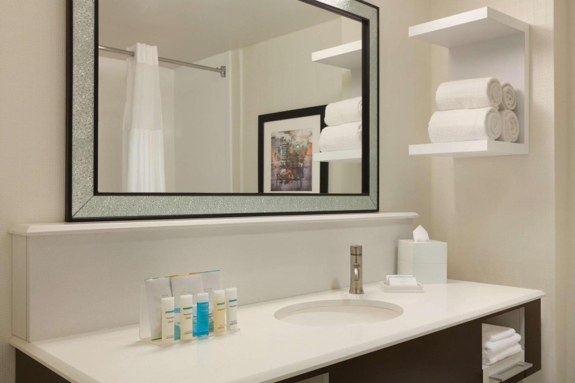 Hampton Inn & Suites Nashville-Downtown Bagian luar foto
