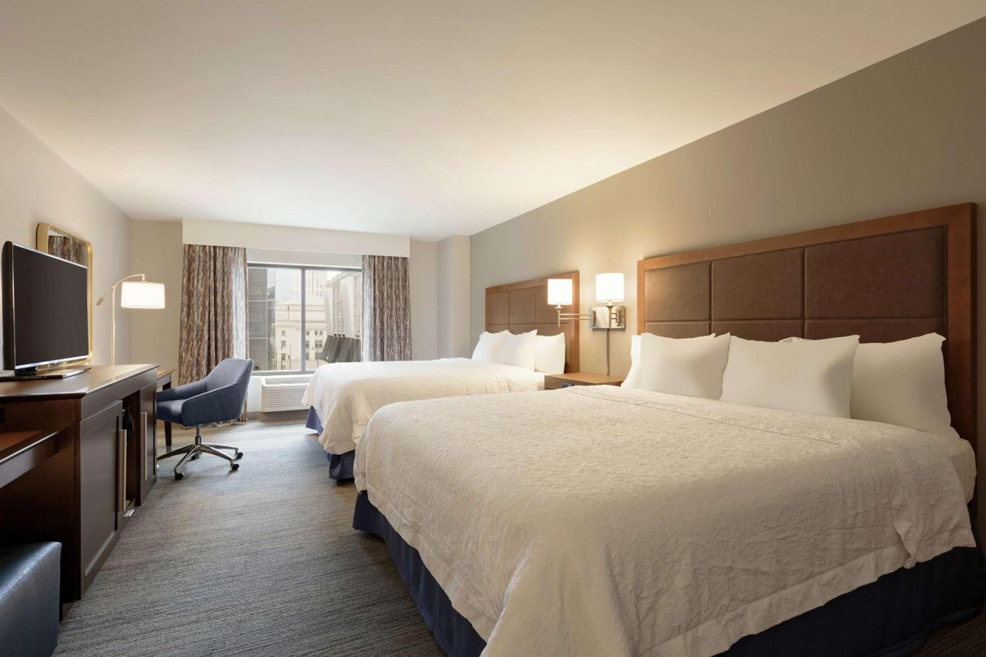 Hampton Inn & Suites Nashville-Downtown Bagian luar foto