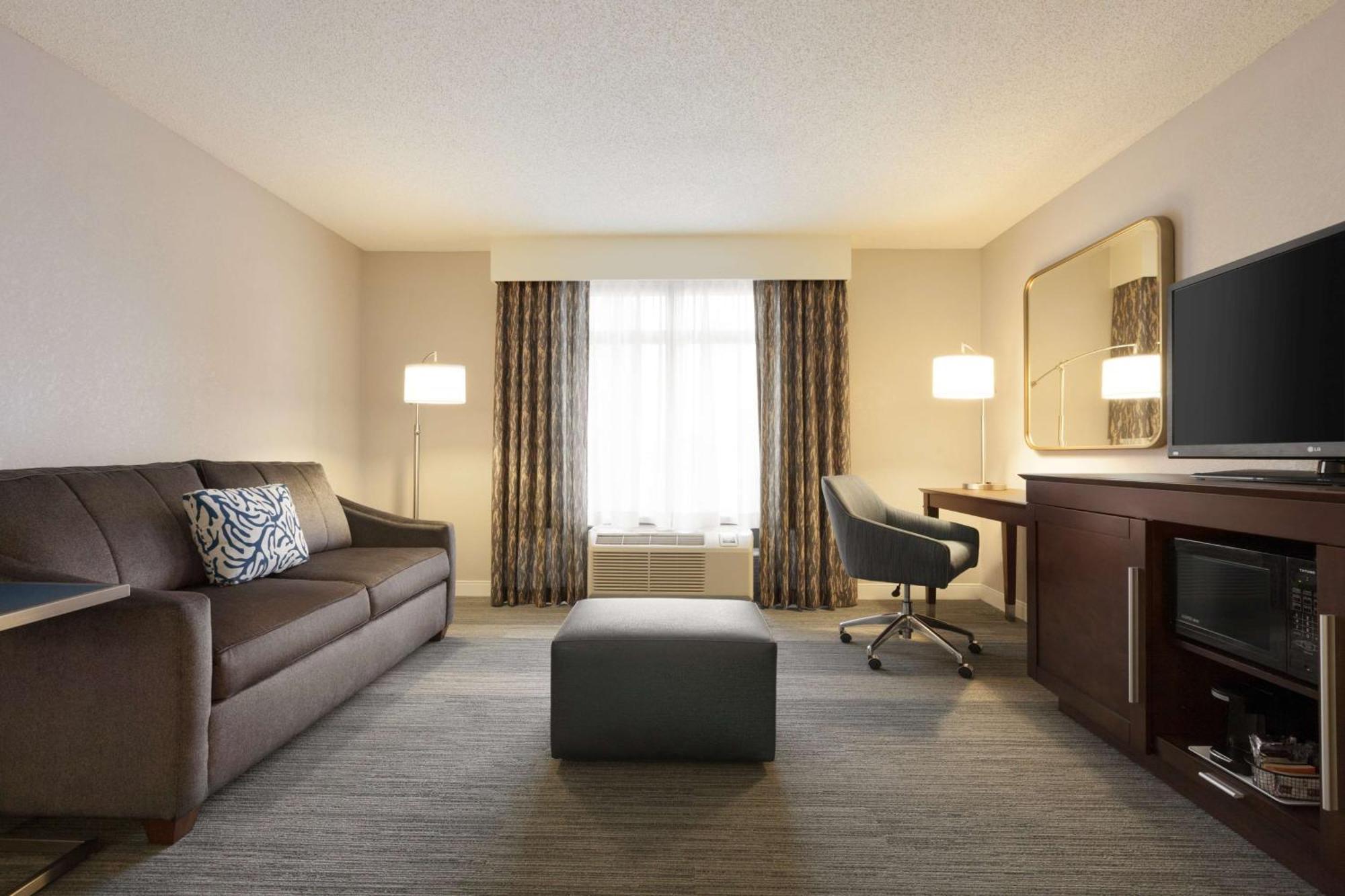 Hampton Inn & Suites Nashville-Downtown Bagian luar foto