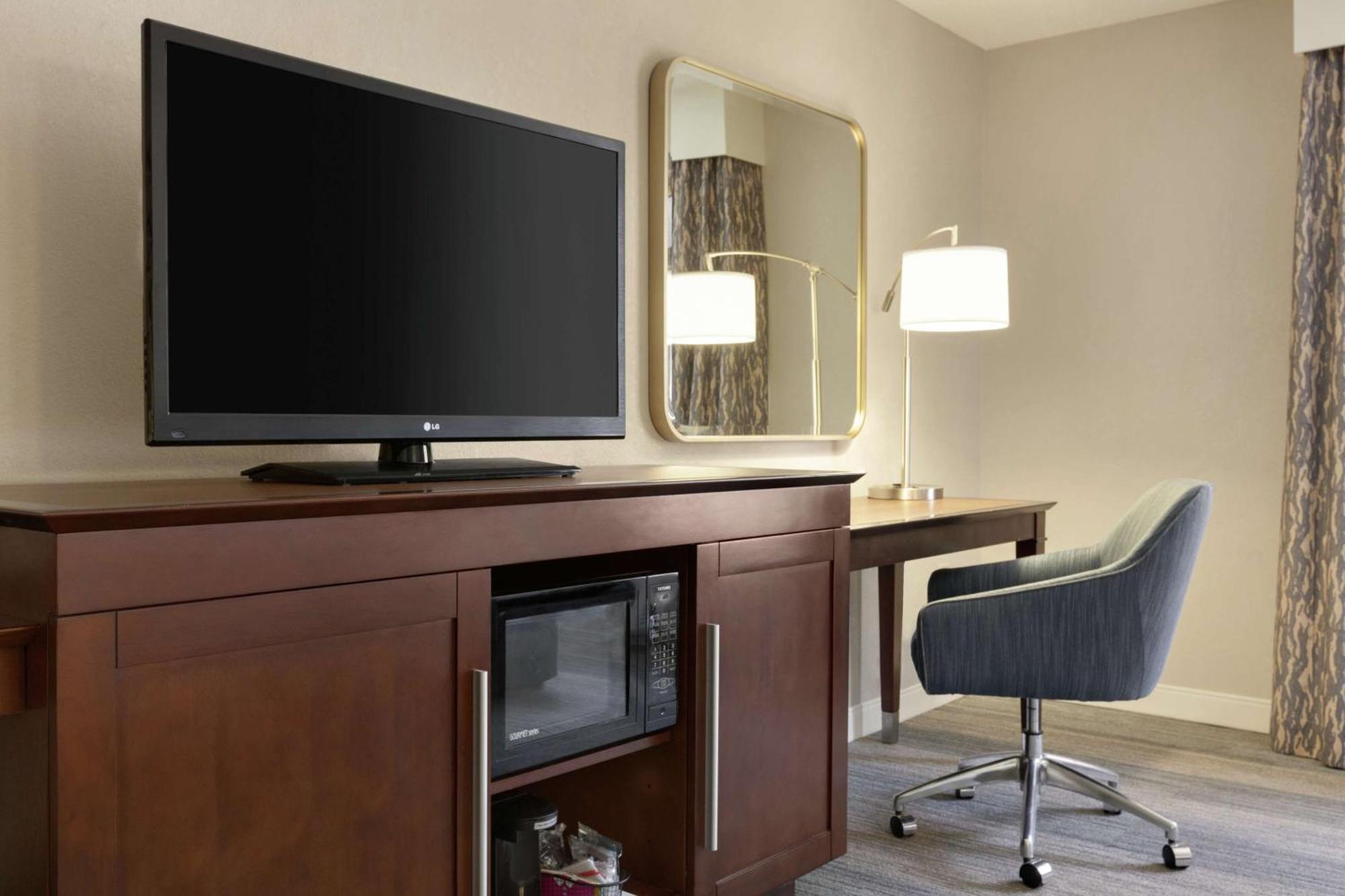 Hampton Inn & Suites Nashville-Downtown Bagian luar foto