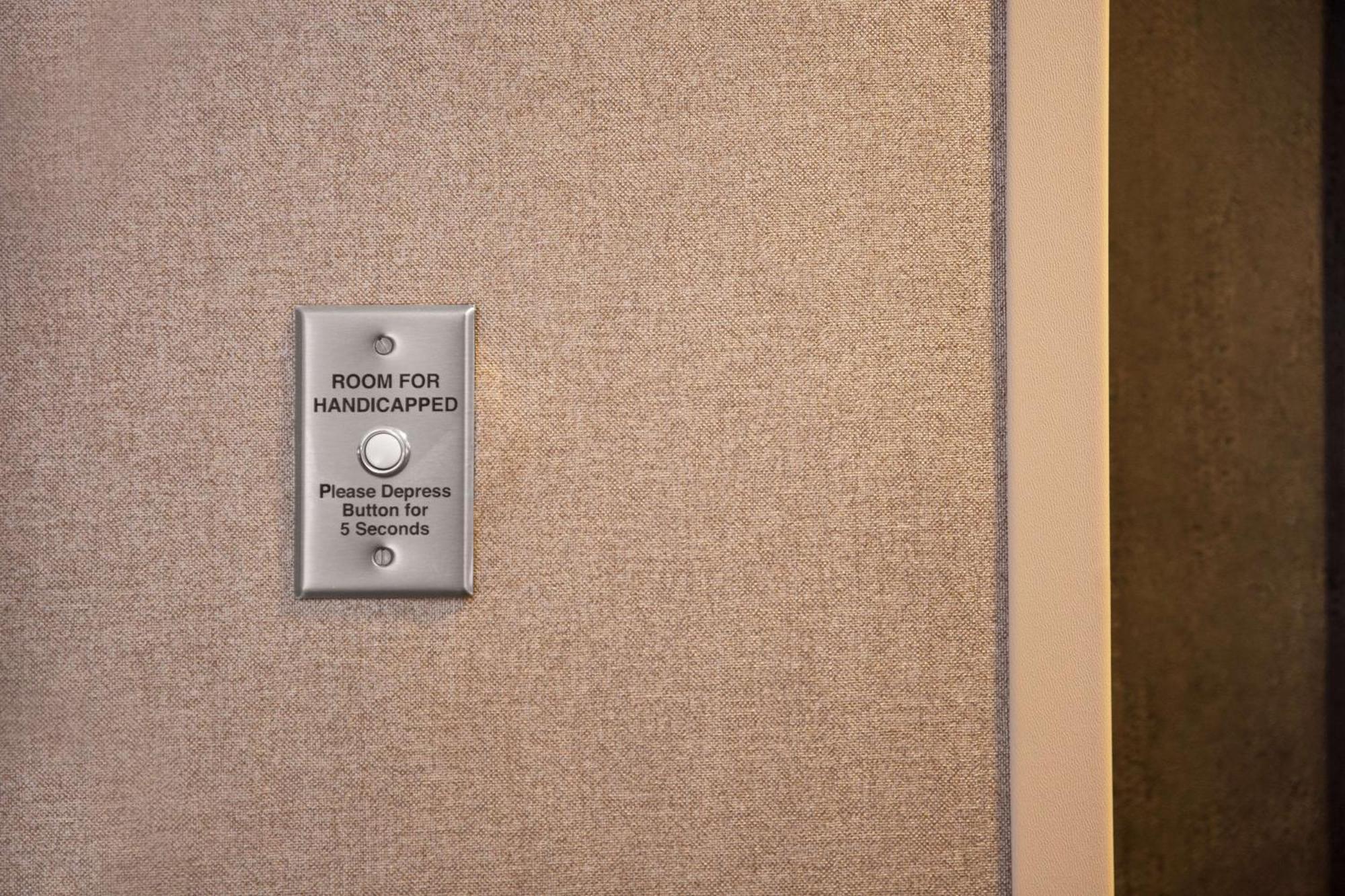 Hampton Inn & Suites Nashville-Downtown Bagian luar foto